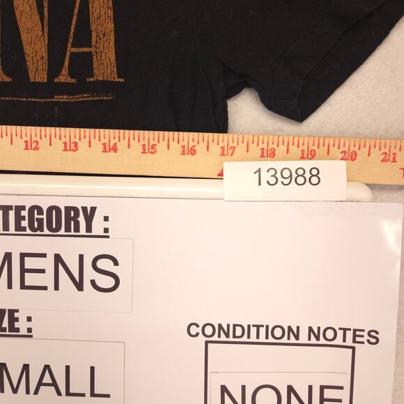 Nirvana Band Casual Crew Neck Graphic T-Shirt Adult Mens Size Small S Black - Picture 7 of 9